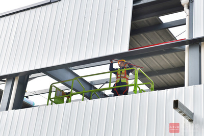 图文:厂房建设忙