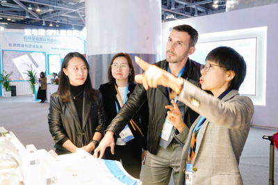 “数实融合”CC流量谷唤醒产业品牌新活力!